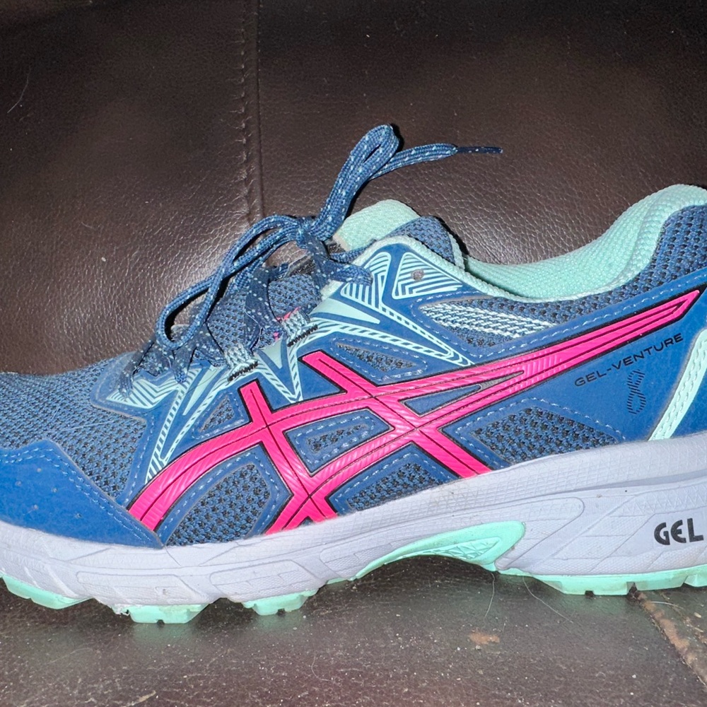 WOMEN'S ASICS GEL VENTURE 8 TRAIL RUNNING SHOES
